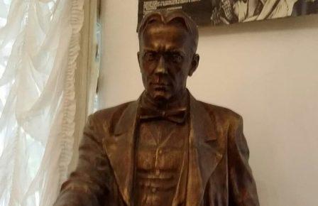 На фото: в музее М.А.Булгакова/Лариса Борцова, газета «Восточный округ»
